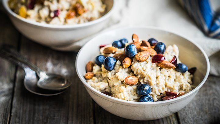 7 Reasons You Should Eat Oatmeal Every Day