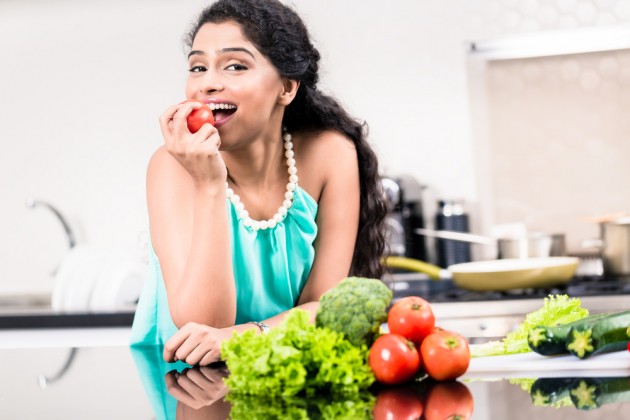 7 Superfoods Every Woman Must Add for Healthy Diet!