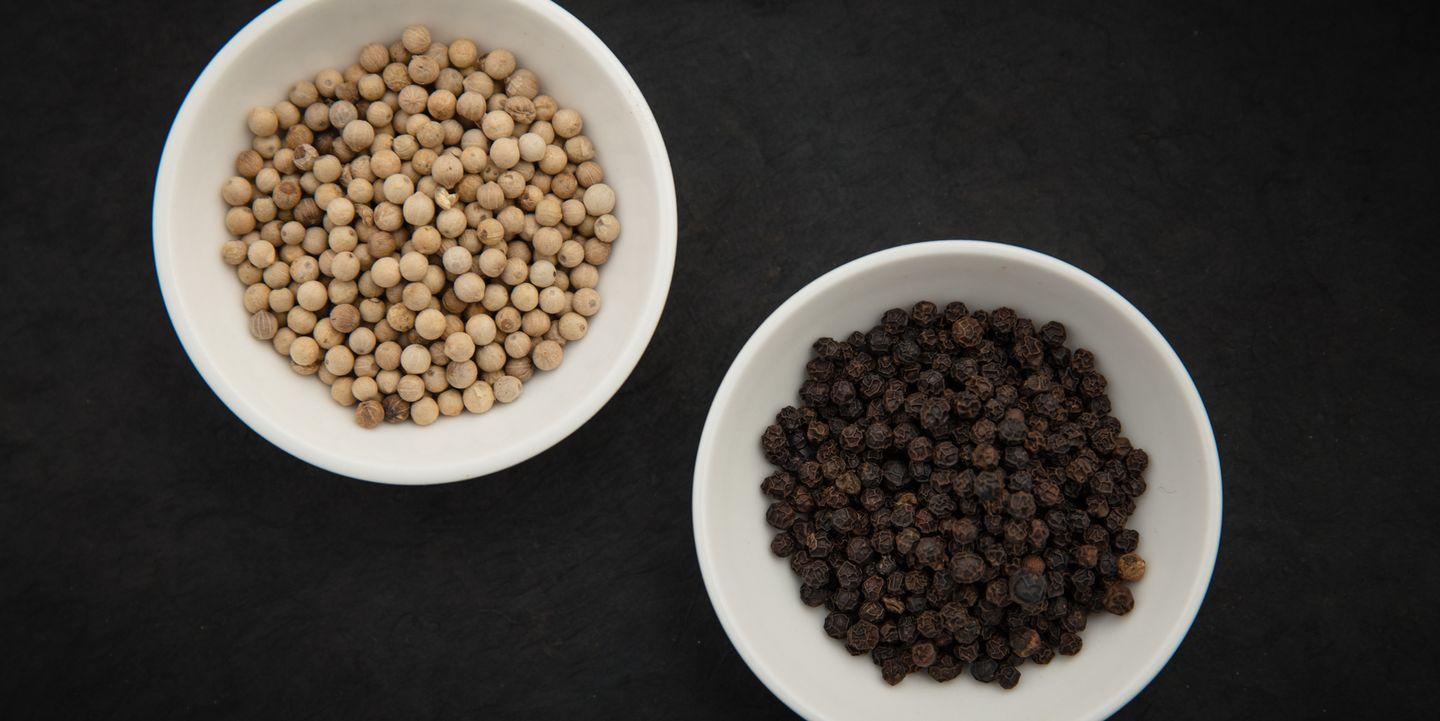 Black pepper versus white pepper: Which one is healthier?