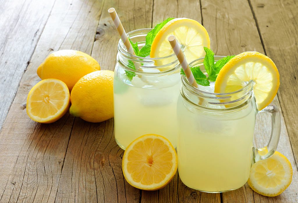 7 Ways Your Body Benefits from Lemon Water