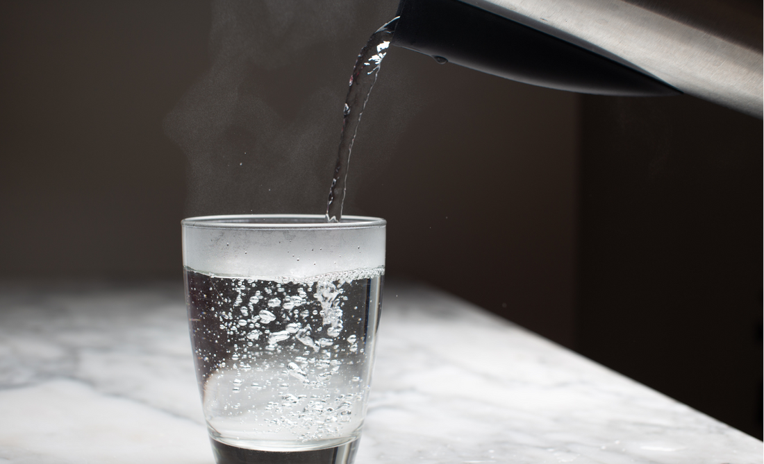 The Benefits of Drinking Hot Water: Ayurvedic Tradition and Scientific Support